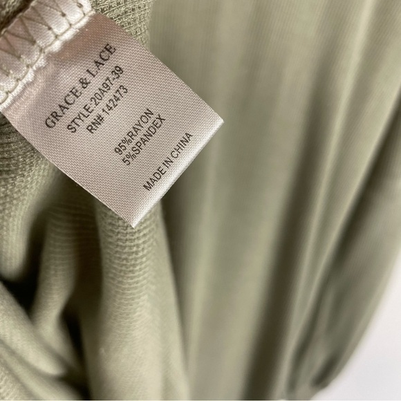 ✨🆕NWT GRACE & LACE Bellissimo Draped Waffle knit long sleeve top Womens size XL - Picture 8 of 12